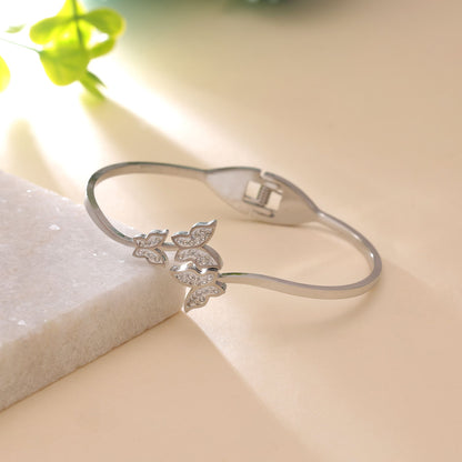 Silver Color Anti Tarnish Bracelet with Premium Long Lasting Finish