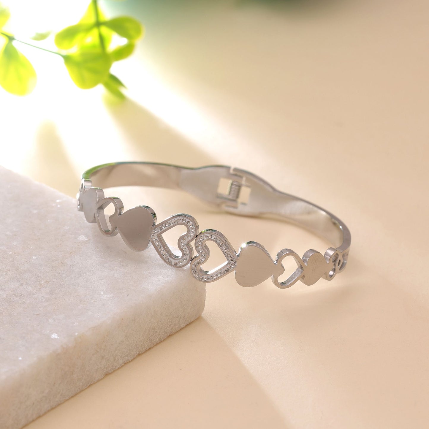 Silver Color Anti Tarnish Bracelet with Modern Minimalist Jewelry Style