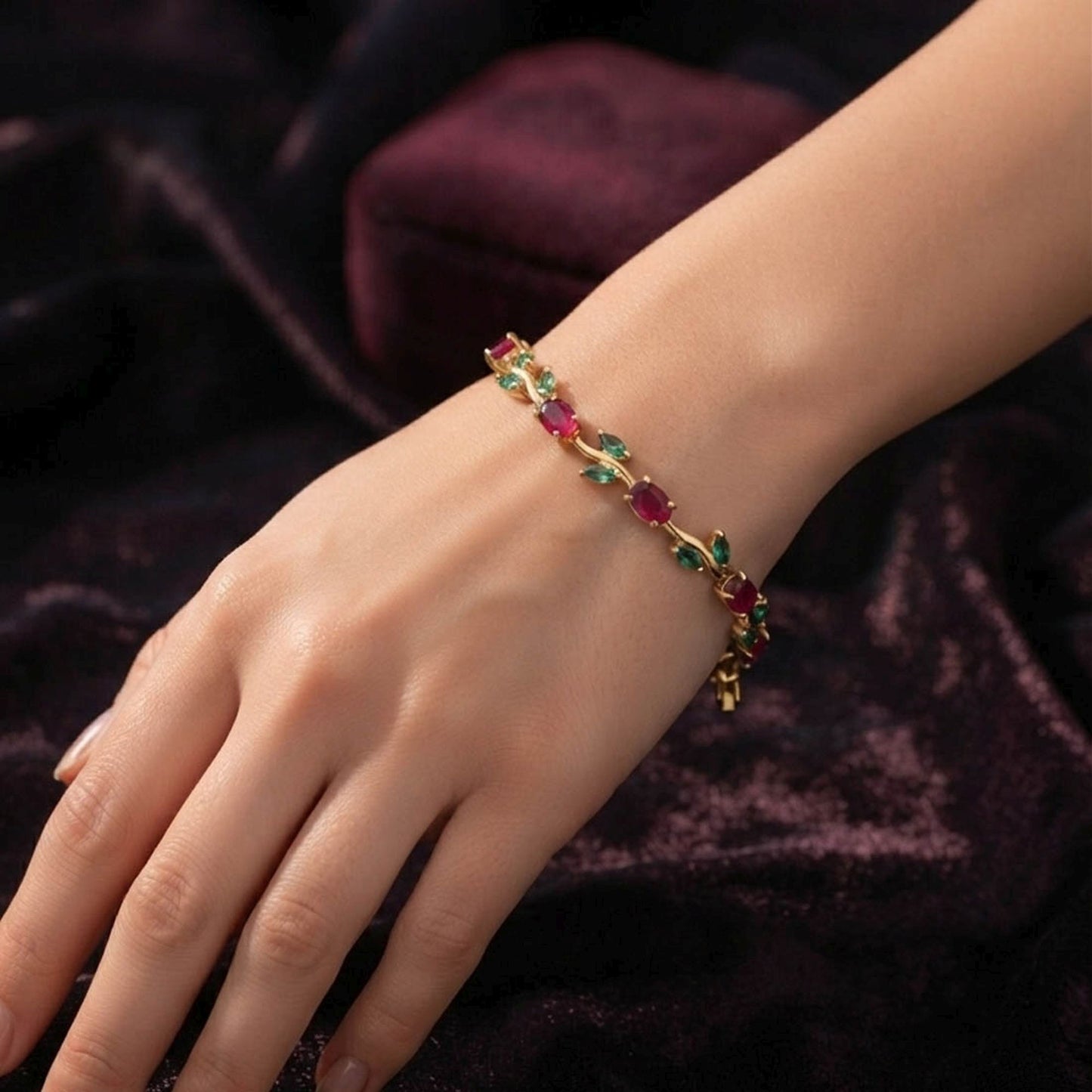 Red & Green Color Tulip Bracelet Featuring Beautiful Traditional Style