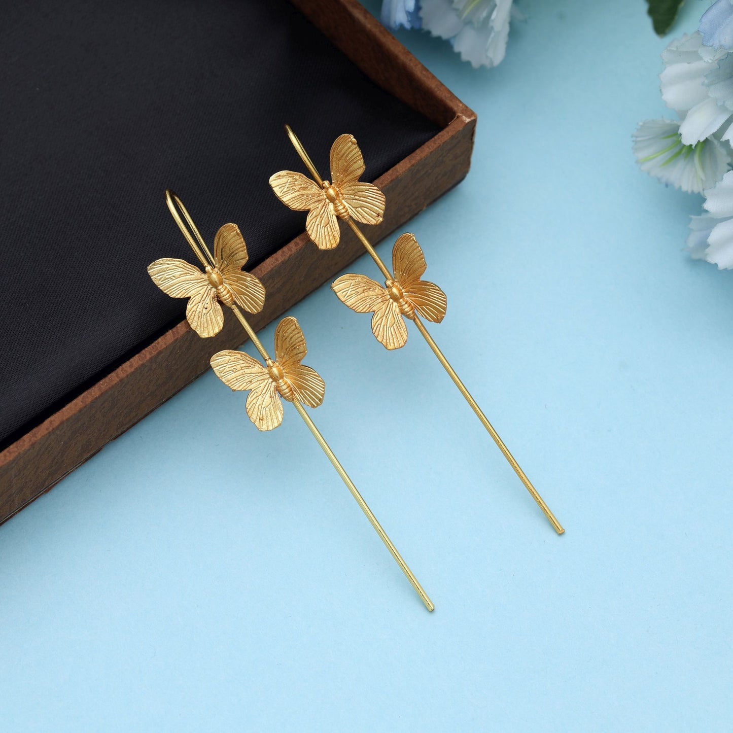 Goldfarbener Earcuff Stylischer Ohrschmuck ohne Piercing Modernes Mode-Statement-Accessoire