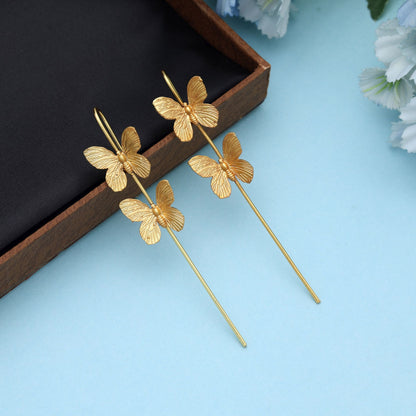Goldfarbener Earcuff Stylischer Ohrschmuck ohne Piercing Modernes Mode-Statement-Accessoire