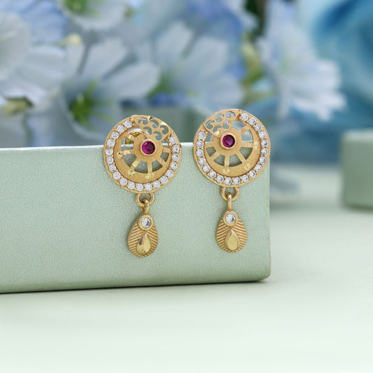 Gold Color Antique Earrings Designed For Women Who Prefer Royal Ethnic Accessories
