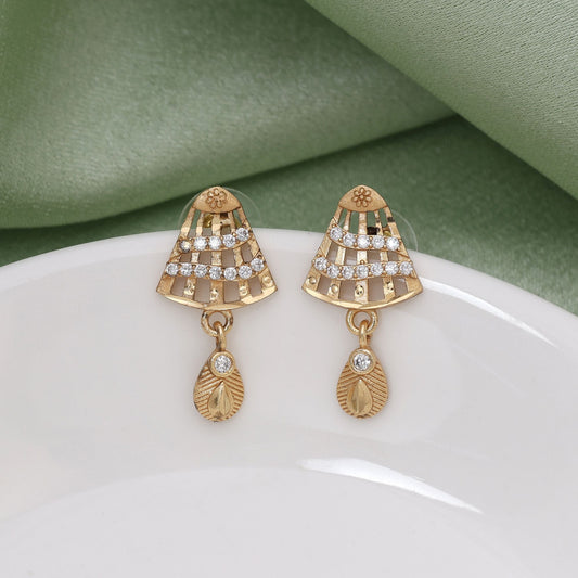 Gold Color Antique Earrings Crafted For Long Lasting Traditional Elegance