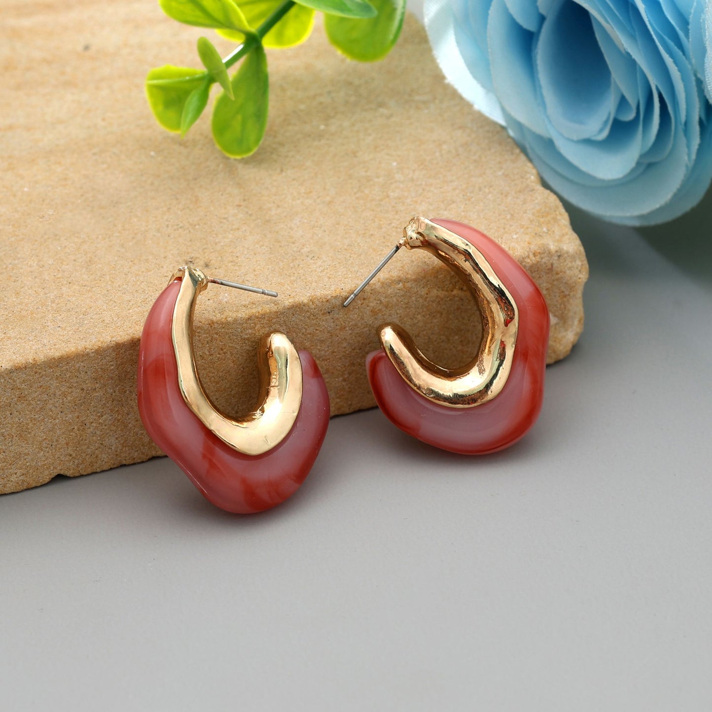 Magenta Farbige Antike Ohrringe Stilvoller Ethnischer Vintage Inspirierter Festlicher Schmuck