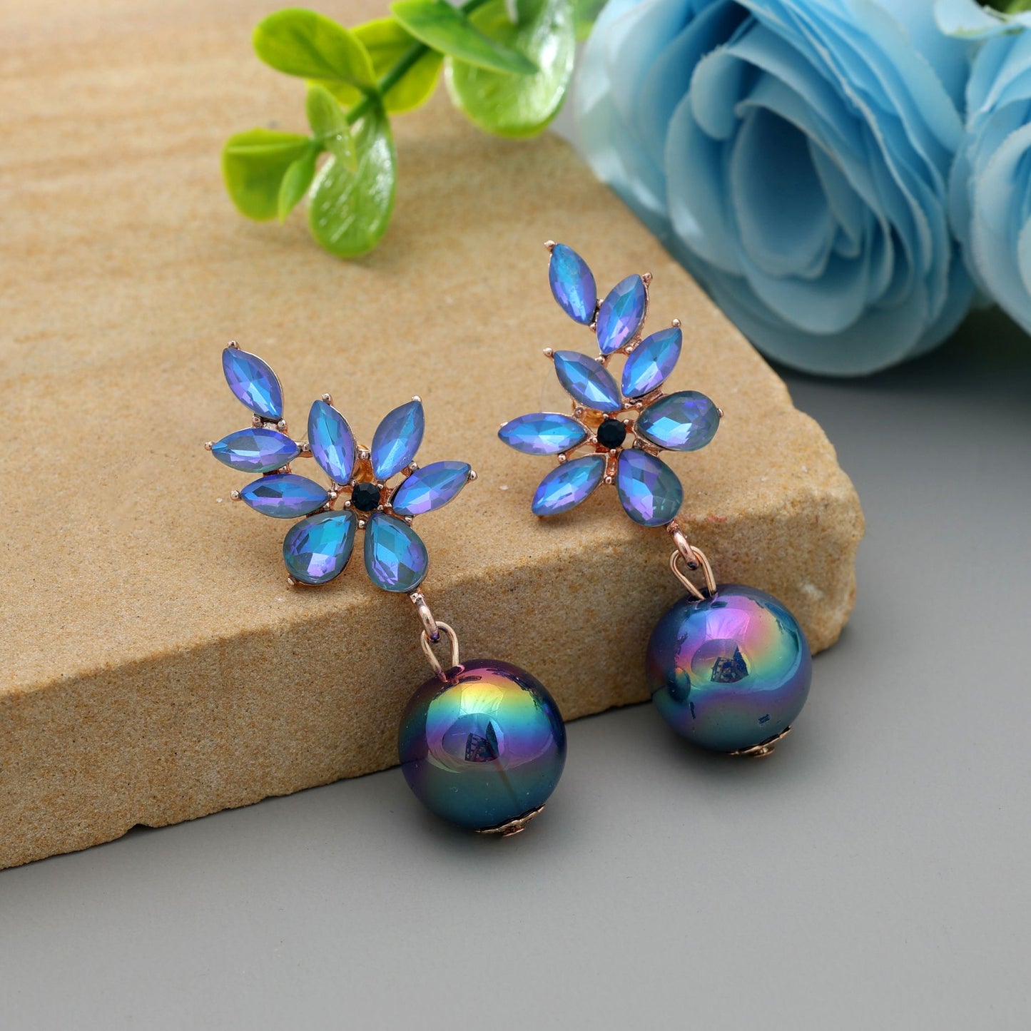 Blaue Antik-Ohrringe Elegantes traditionelles Antik-Schmuckstück