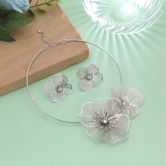 Silver Color Floral Shape Anti Tarnish Hasli Necklace Set with Stylish Design