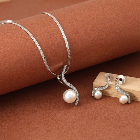 Silver Color Exclusive Shine American Diamond Necklace Set For Parties And Special Events