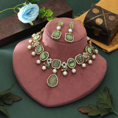 Hellgrüne Amerikanische Diamant-Halsketten-Set Elegante Party-Schmuck-Kollektion