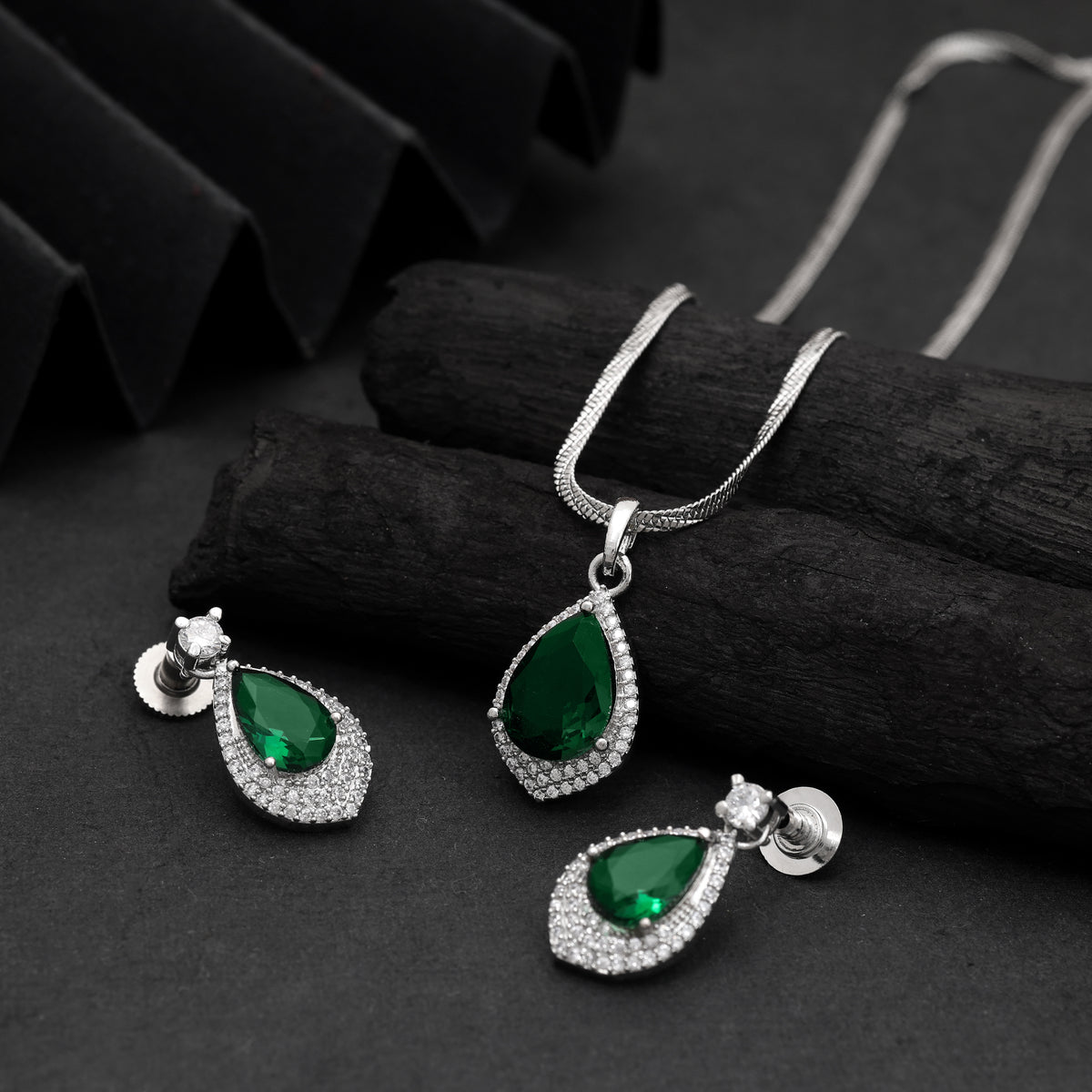 Vibrant Jade Green Color American Diamond Pendant Set Crafted For Special Gatherings