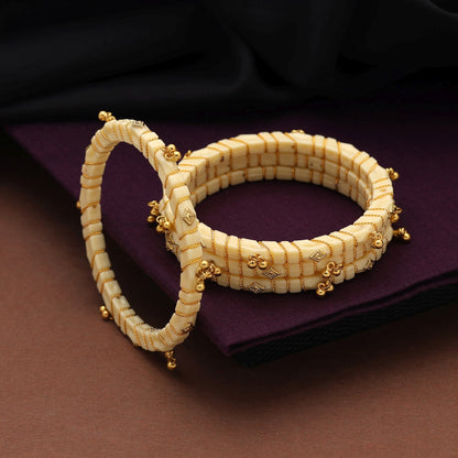 White Color 1 Pair Of Fashion Bangle