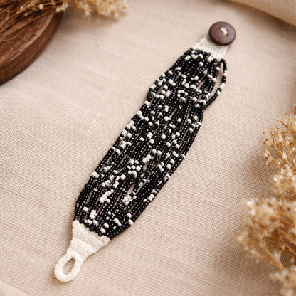 Black Color Fashion Bracelet Stylish Modern Trendy Wrist Jewelry
