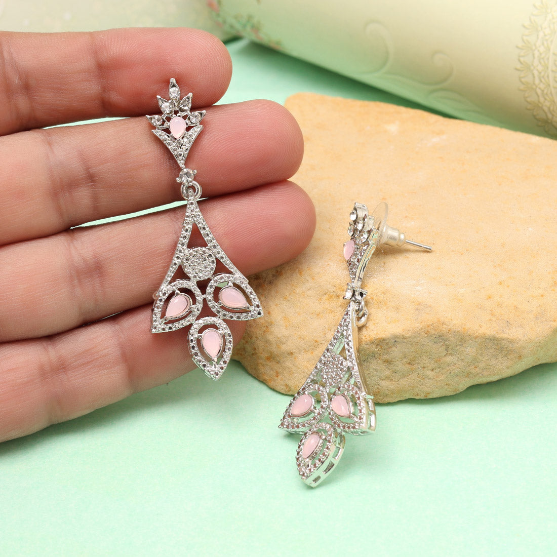 Strahlend rosa Farbe Mode Ohrringe