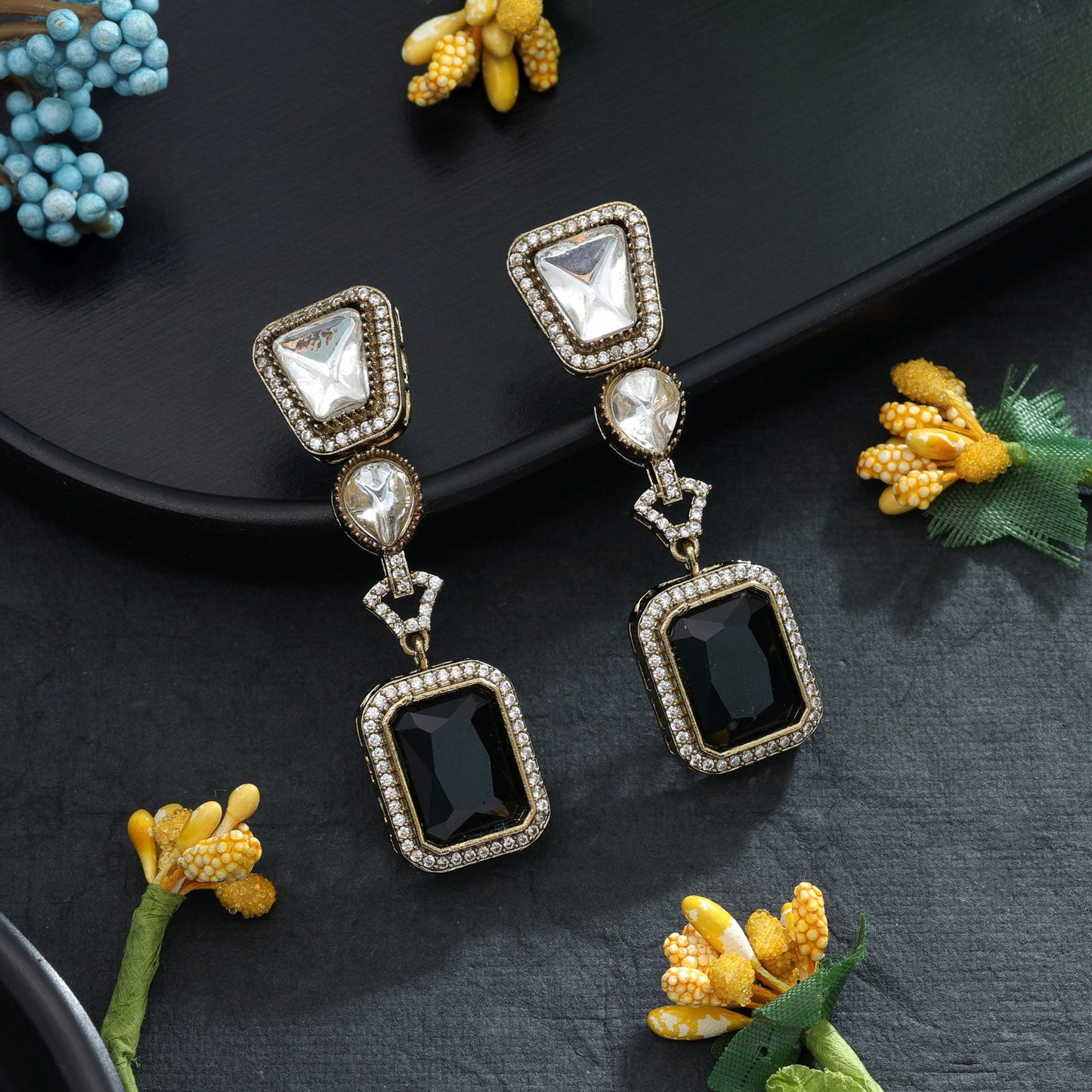 Schwarze amerikanische Diamantohrringe, modernes schickes Partyschmuckdesign
