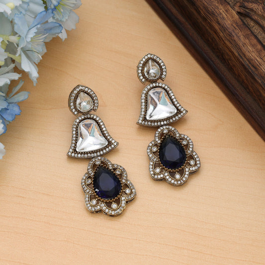 Blaue amerikanische Diamantohrringe, stilvolle festliche traditionelle Schmuckkollektion