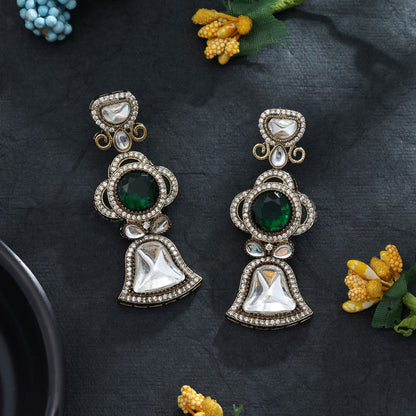 Grünfarbene amerikanische Diamantohrringe, minimalistisch, elegant, Alltagsschmuckkollektion