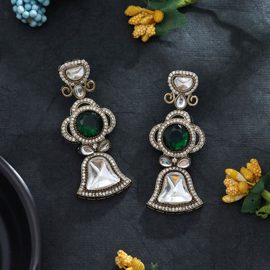 Grünfarbene amerikanische Diamantohrringe, minimalistisch, elegant, Alltagsschmuckkollektion