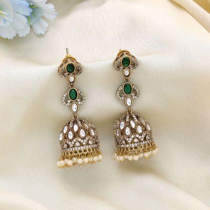 Trendige grüne American Diamond Ohrringe für das tägliche Party-Styling