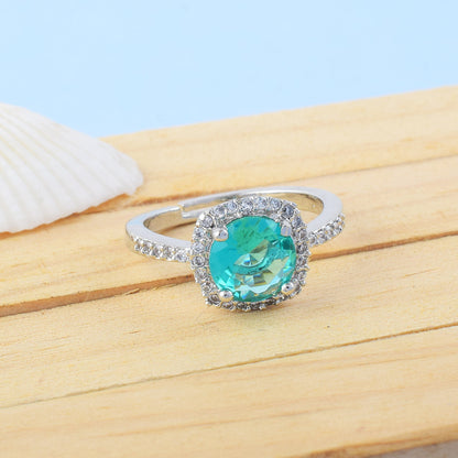 Wunderschöner amerikanischer Diamantring in Firozi-Farbe für aquamarin-inspiriertes Funkeln