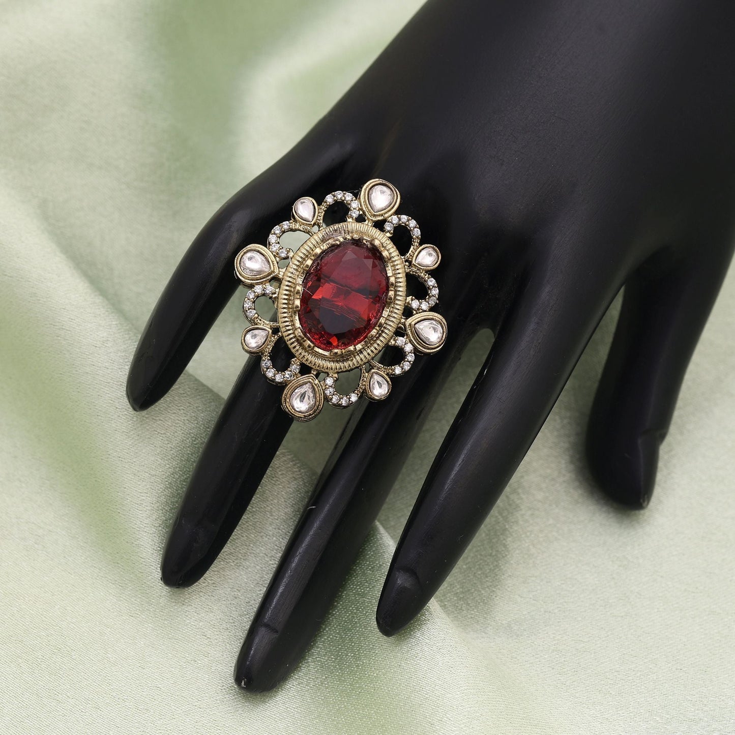 Rani Color American Diamond Ring mit königlichem Glanz für festliche Anlässe