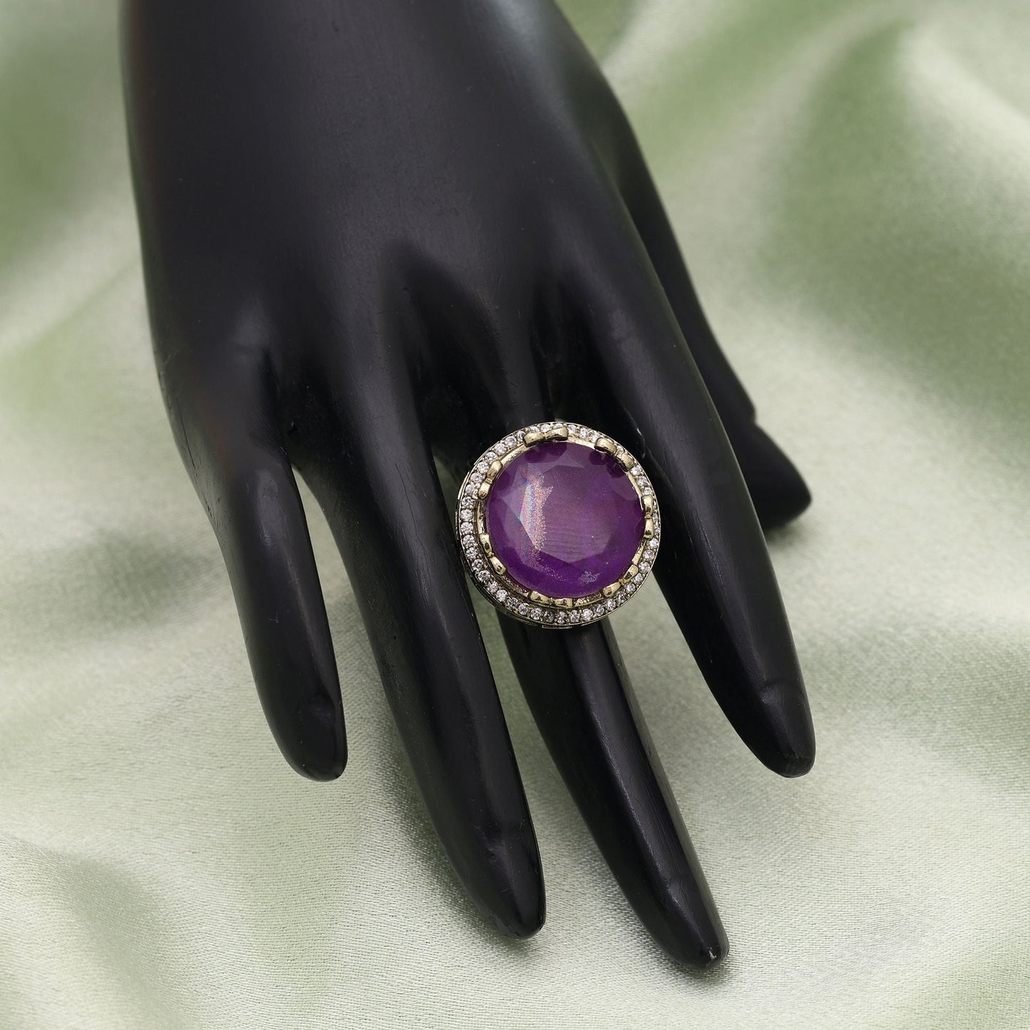 Purple Color American Diamond Ring Featuring Sparkling Finish For Party Wear