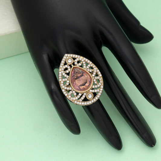 Hellrosa American Diamond Ring Sanftes elegantes Alltagsschmuckdesign