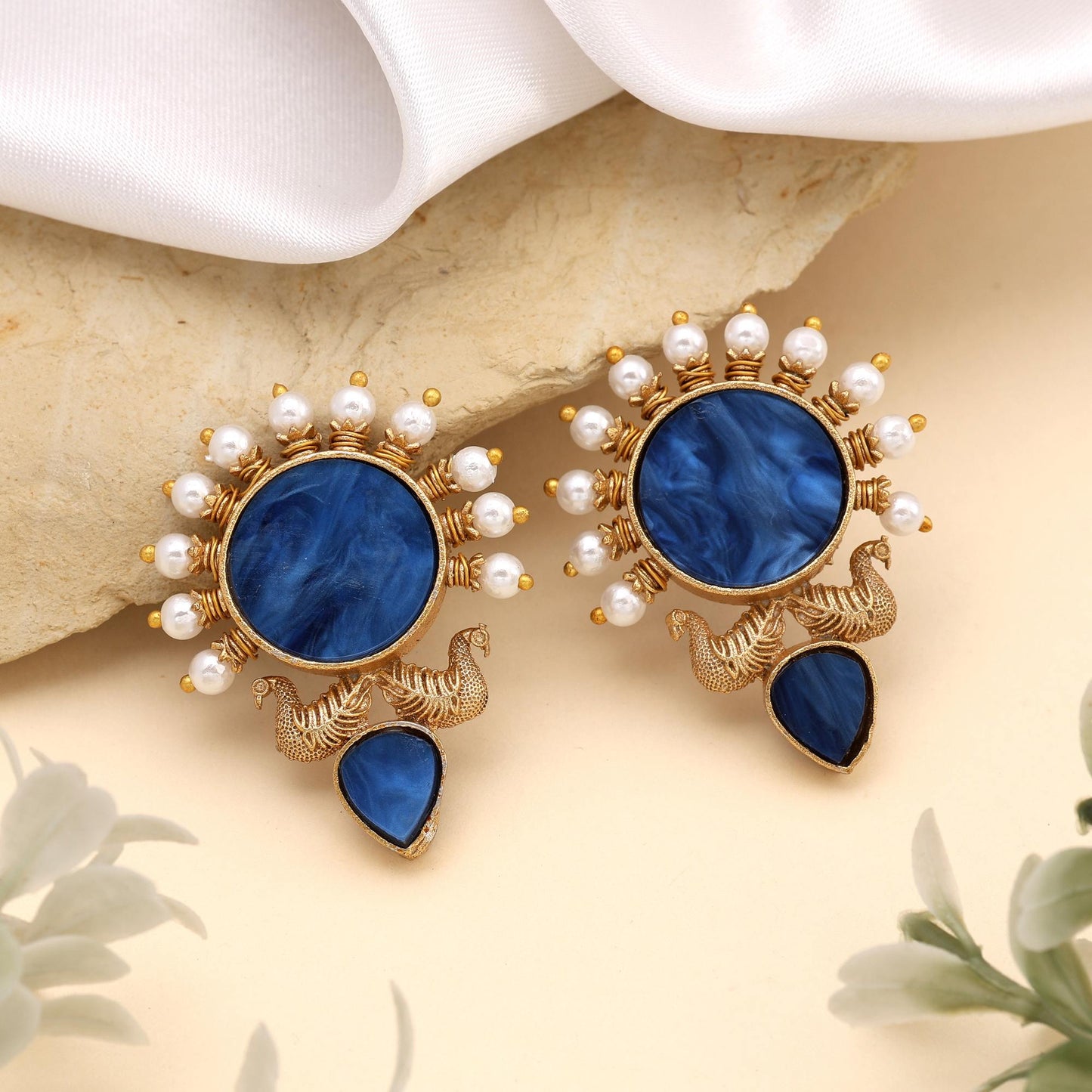 Beautiful Blue Color Amrapali Earrings For Traditional Party And Wedding Look