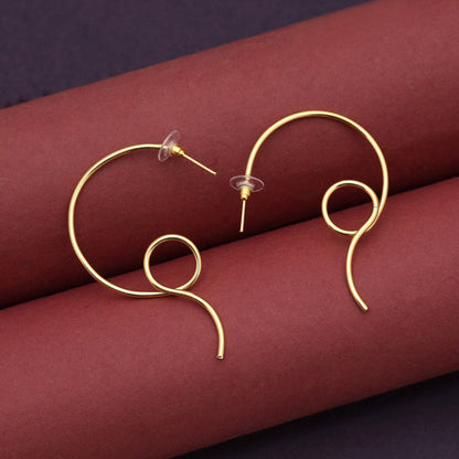 Gold Color Amrapali Earrings Offering Vintage Appeal With Traditional Elegance