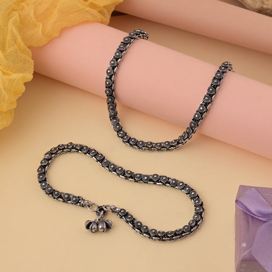 Ethnic Silver Color Oxidised Anklet With Beautiful Ghungroo Embellishments