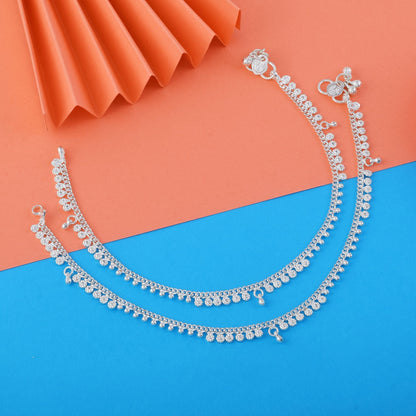 Classic Silver Color Anklets Designed with Handmade Artistic Work for Daily Fashion Wear