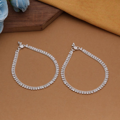 Silver Color Anklet Featuring Classic Detailing For Ethnic Jewelry Lovers