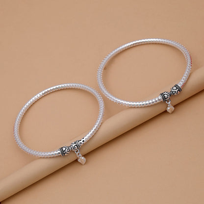 Elegant Silver Color Oxidised Anklet For Women Fashion Looks