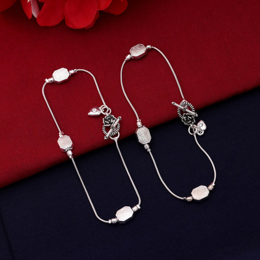 Classic Silver Color Oxidised Anklet For Traditional Party Looks