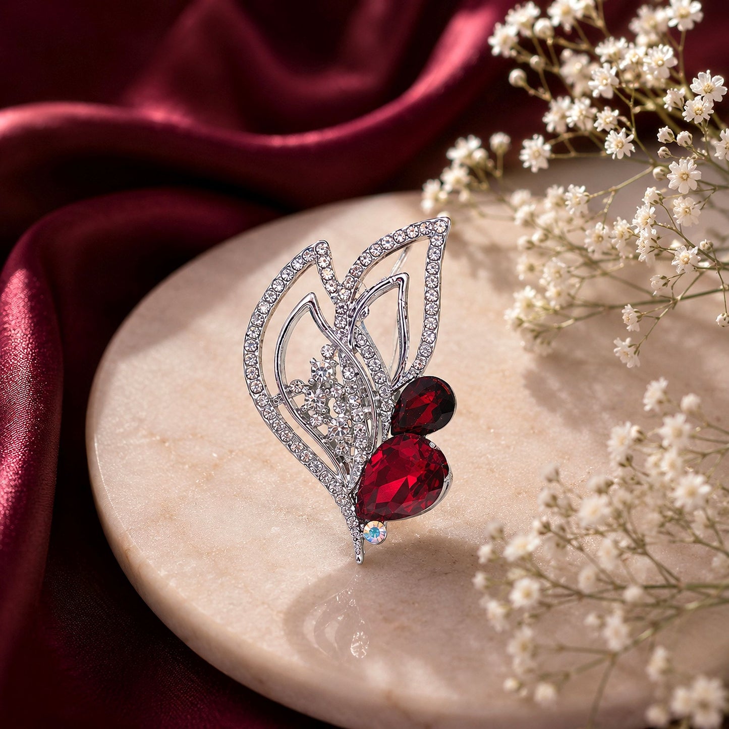 Red Color Leaf Design Brooch Crafted with Attractive Detailing for Trendy Fashion Wear