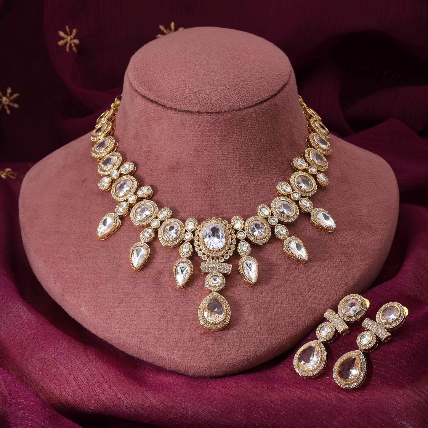 Weißfarbenes Premium-Braut-American-Diamond-Halsketten-Set für Hochzeitsfeiern