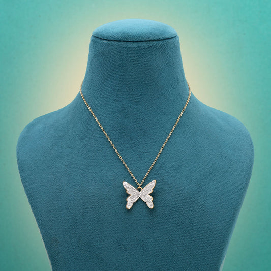 White Color Stainless Steel Anti Tarnish Necklace Designed To Complement Everyday Outfits