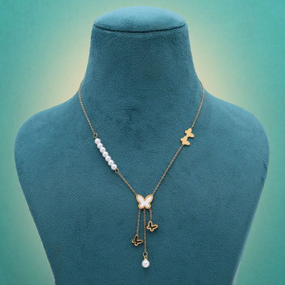 White Color Stainless Steel Anti Tarnish Necklace Offering Subtle Elegance And Durability