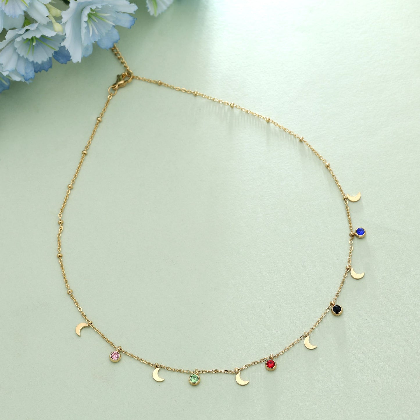 Multi Color Stainless Steel Anti Tarnish Necklace With Stylish Contemporary Fashion Design
