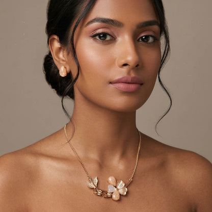 Gold Color Flower Design Anti Tarnish Necklace Set With Luxury Inspired Floral Craft