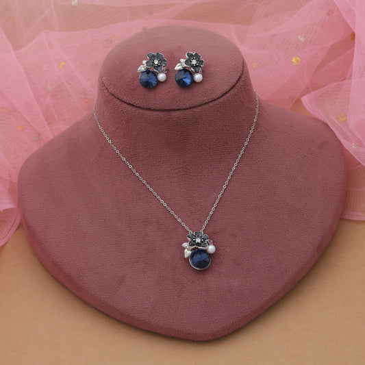 Blaues farbiges, anlaufgeschütztes Halsketten-Set mit modischem Party-Look