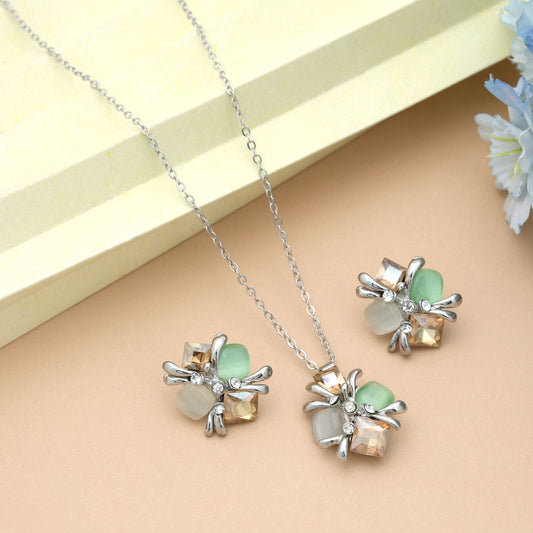 Multi Color Anti Tarnish Necklace Set With Bright Festive Fashion Styling