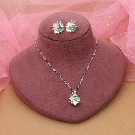 Pistaziengrünes Anlaufgeschütztes Halsketten-Set mit Weichem, Elegantem Ethnischen Look