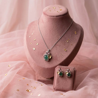 Green Color Anti Tarnish Necklace Set With Stylish Contemporary Design