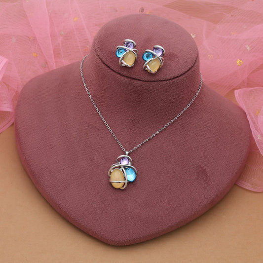 Hellgelbes, anlaufgeschütztes Halsketten-Set mit strahlend elegantem Schmuck-Appeal