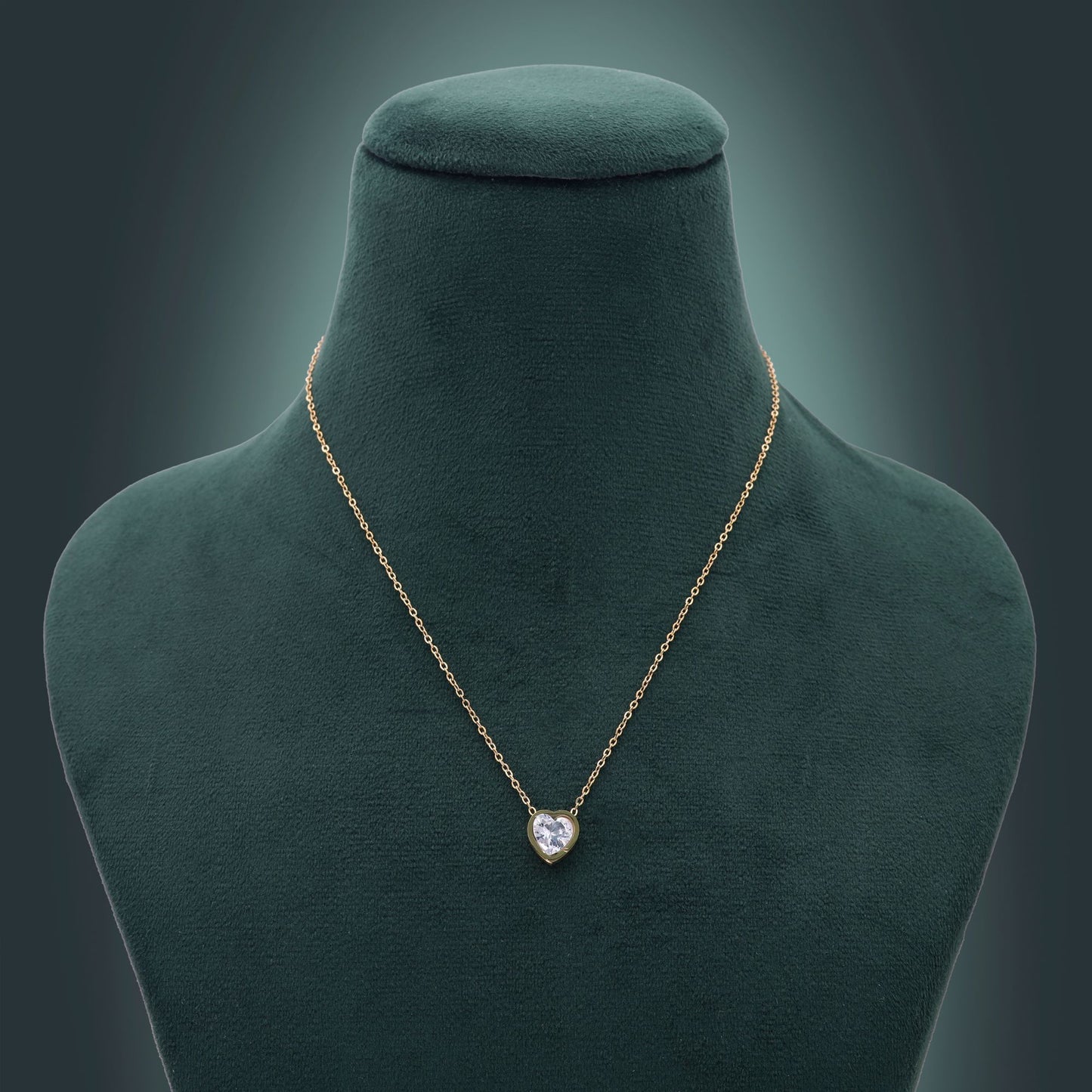 White Color Anti Tarnish Necklace with Durable Anti Fade Protection
