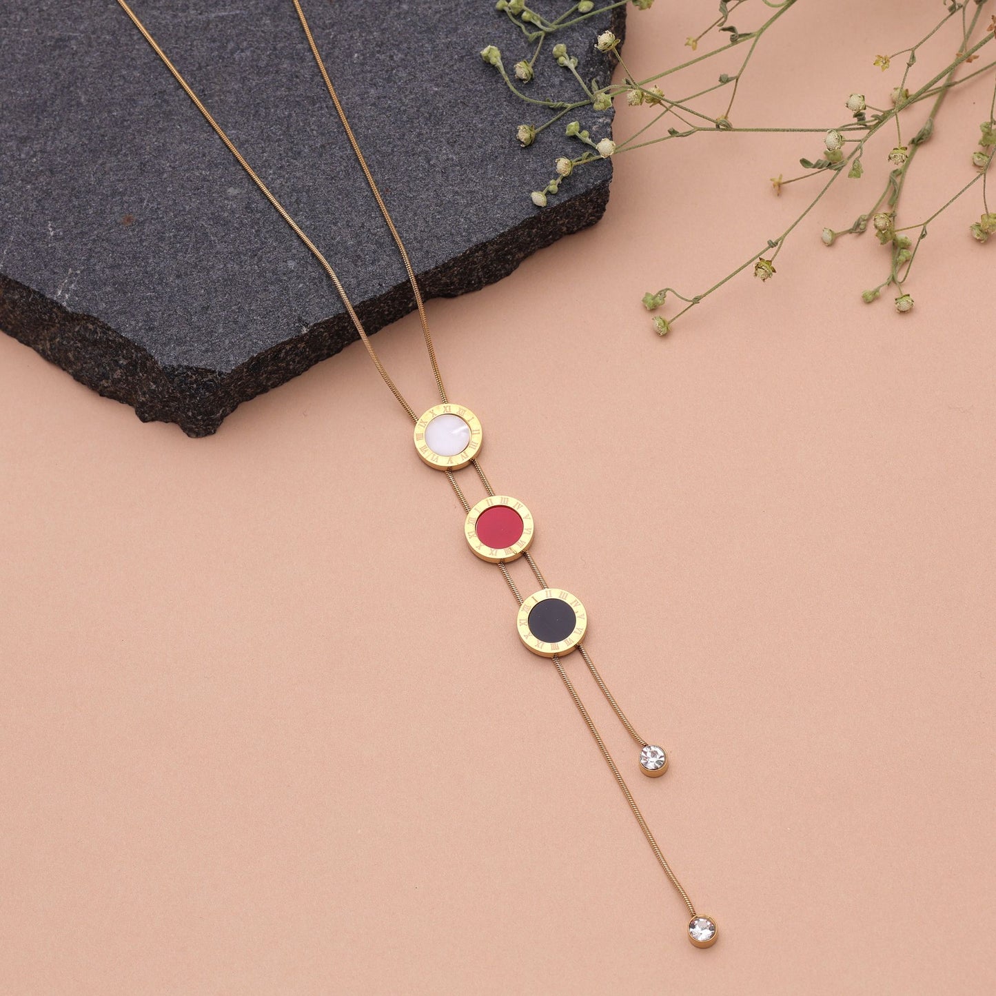 Multi Color Anti Tarnish Necklace with Fashionable Vibrant Detailing Style