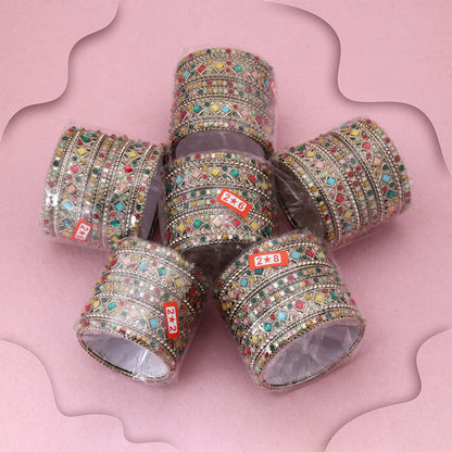 Lebendige mehrfarbige 6er-Set Armreifen-Kombination für ethnische und moderne Outfits