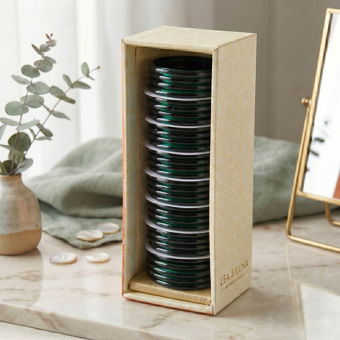 Radium Color 8er-Set Glasarmreifen Mix-Größen (2.2, 2.4, 2.6, 2.8, 2.10) (FNFB176CMB)