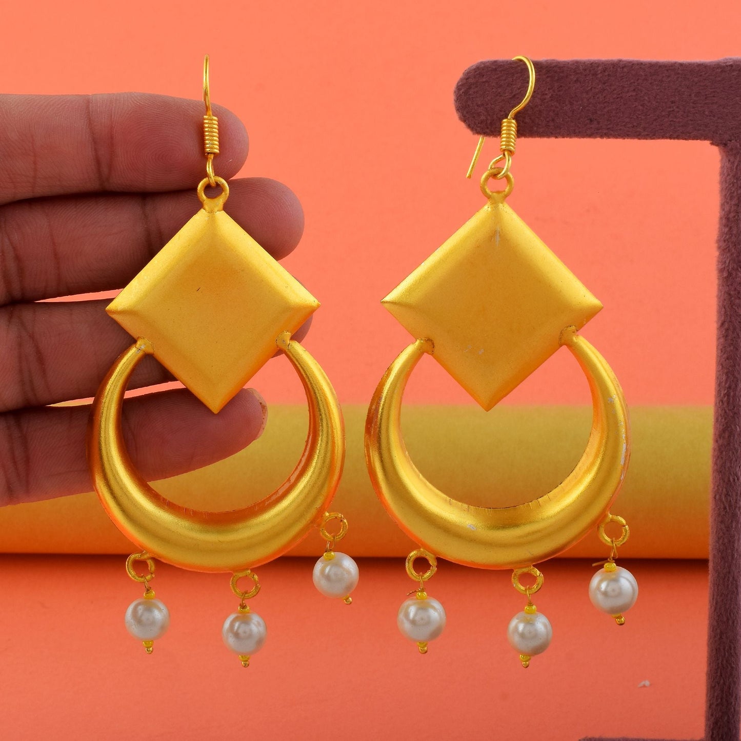 Elegant Gold Color Fashion Earrings Crafted With Premium Artistic Work For Bridal Jewelry Fashion