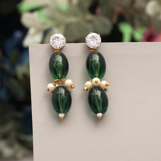 Stilvolle grüne Farbe, 12 Paar modische Ohrringe, gefertigt für Brautschmuck und traditionelle Kleidung