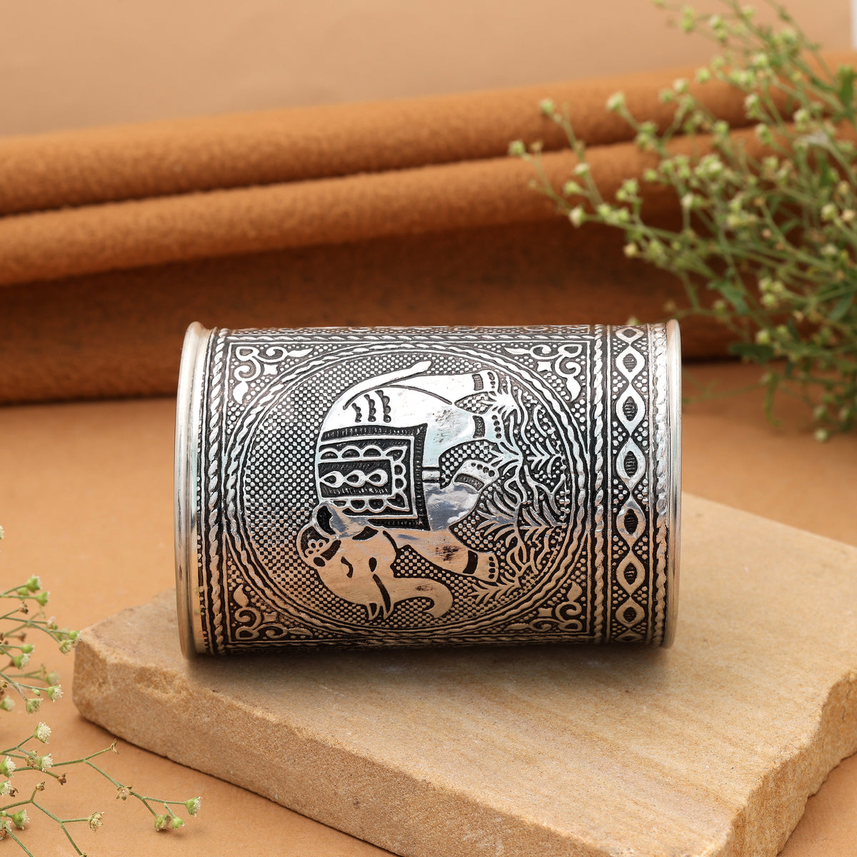 Boho Style Silver Color Oxidised Adjustable Handcuff Bracelet For Casual Styling